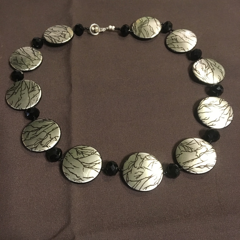 🐾 NECKLACE